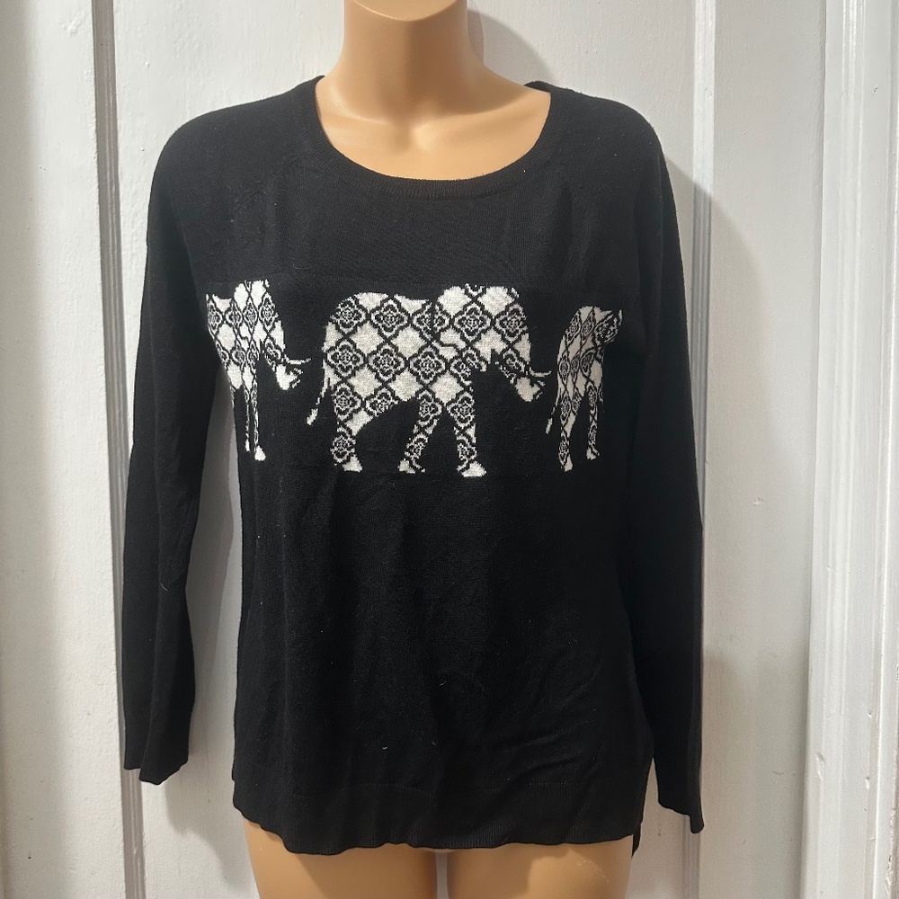 Rue21 Black‎ Elephant Sweater in M
